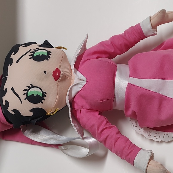 Vintage Betty Boop Doll - Picture 4 of 8
